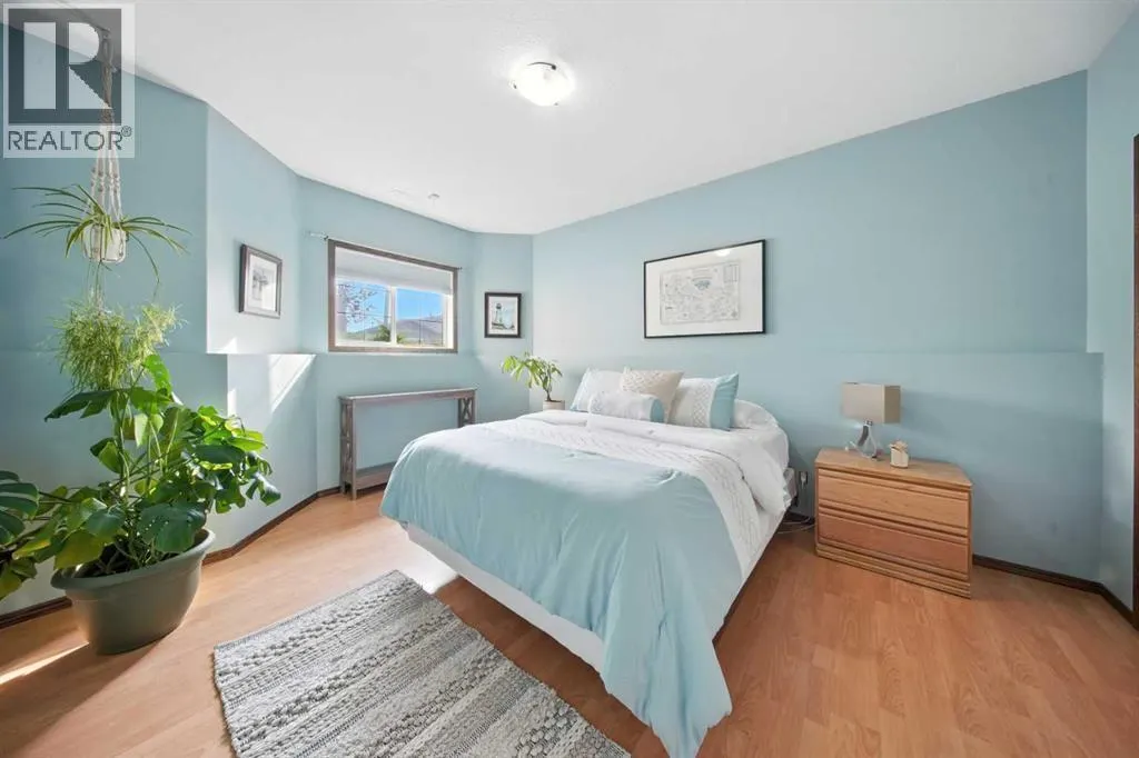 28 Irving Crescent