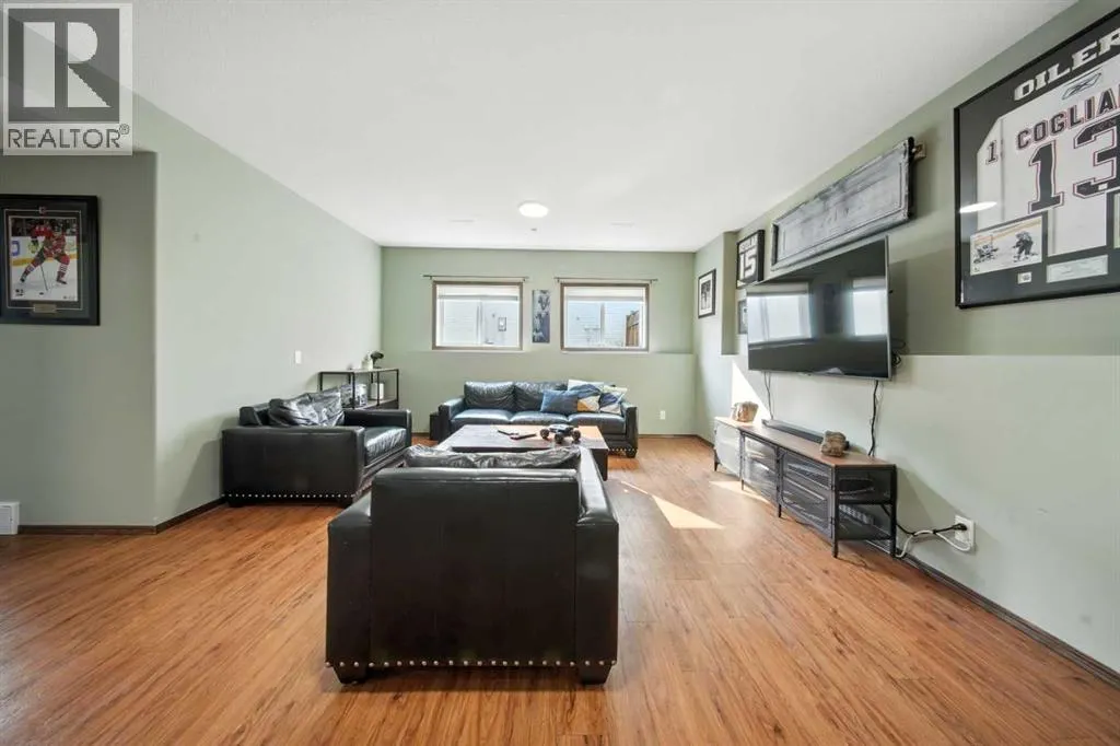 28 Irving Crescent