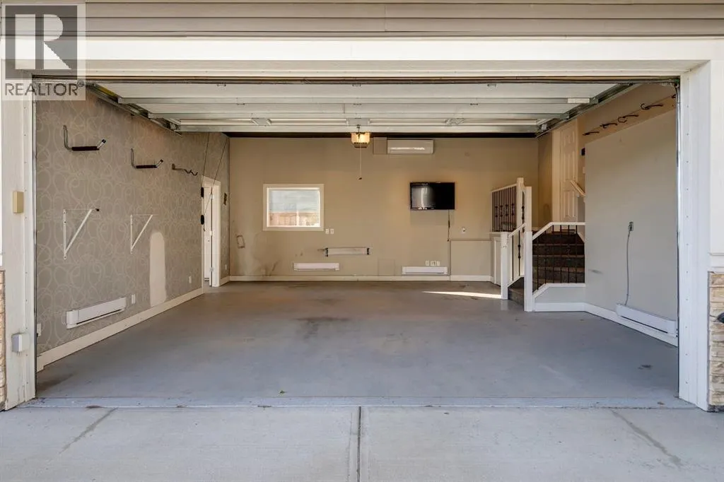 427 Canals Boulevard SW