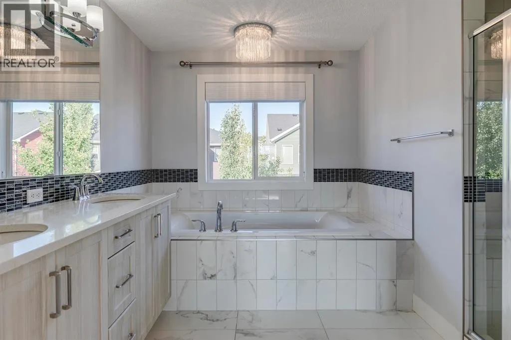 427 Canals Boulevard SW
