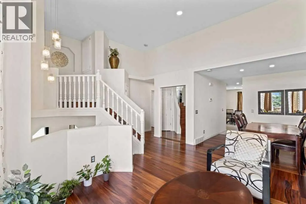 199 Arbour Ridge Park NW