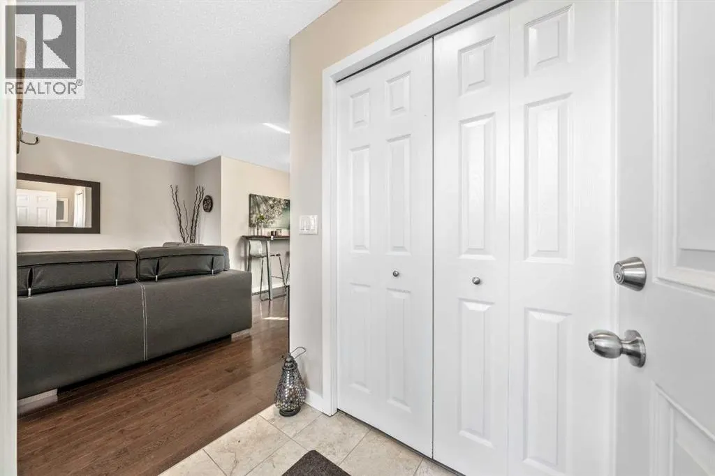 232 Whitlock Place NE