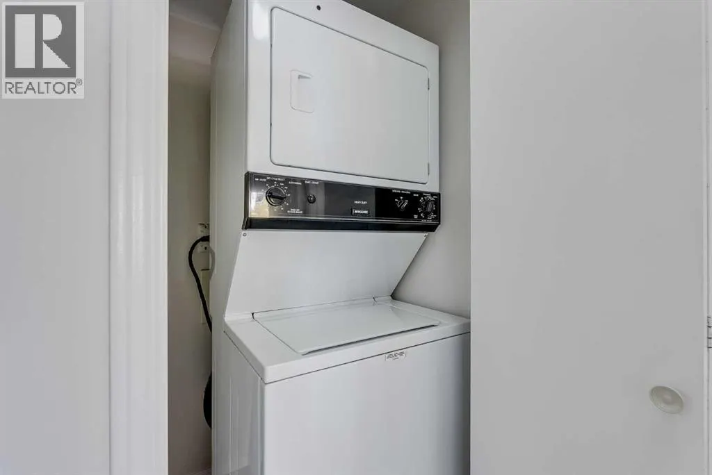 210, 2000 Somervale Court SW