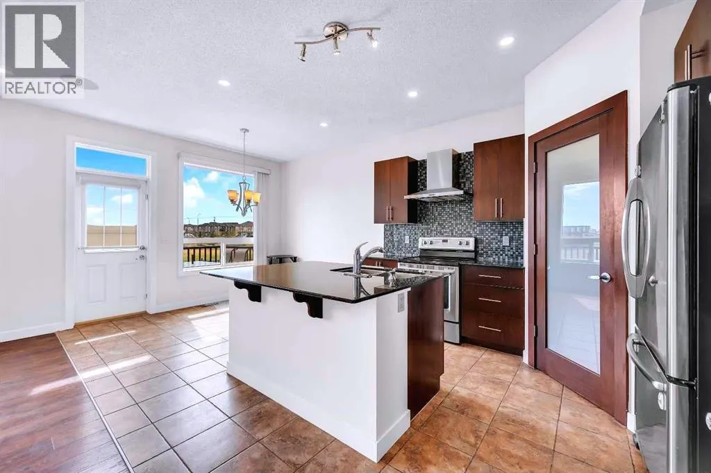 116 Skyview Shores Manor NE