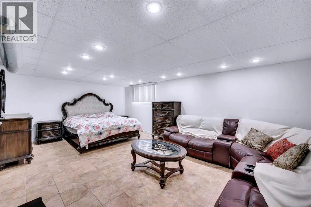 116 Skyview Shores Manor NE
