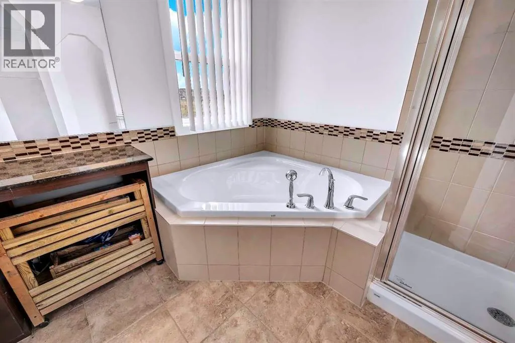 116 Skyview Shores Manor NE