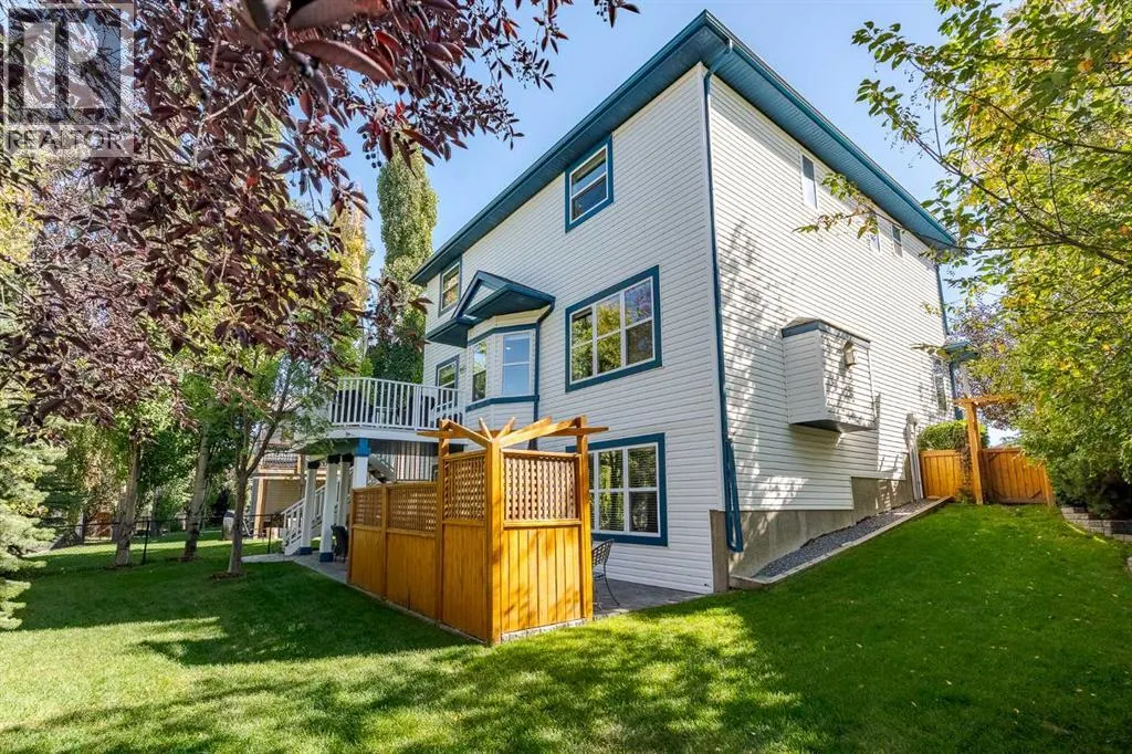 100 Coopers Heights SW