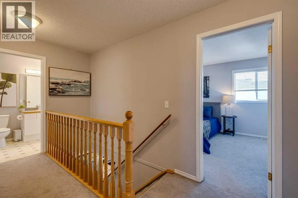 201 Citadel Forest Close NW