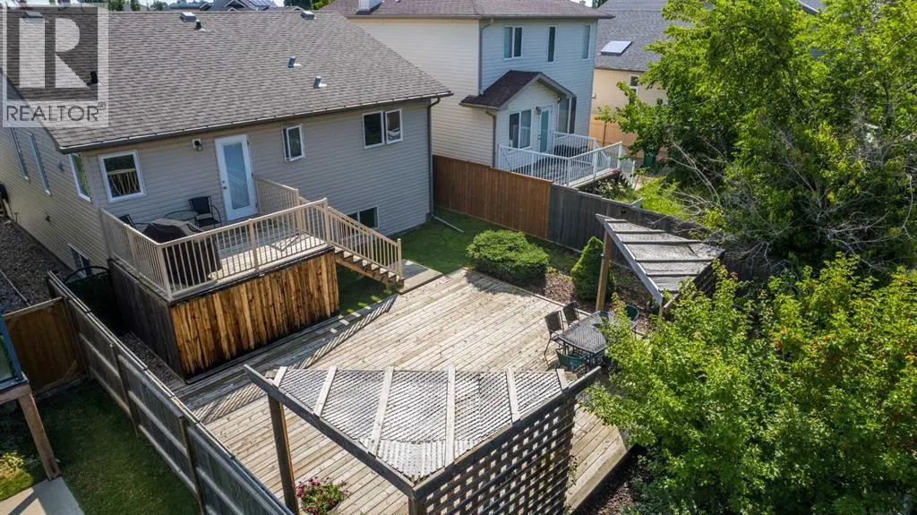 208 Silkstone Bay W