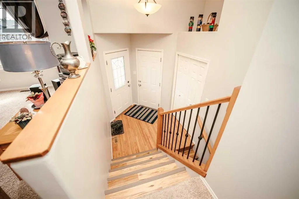 208 Silkstone Bay W