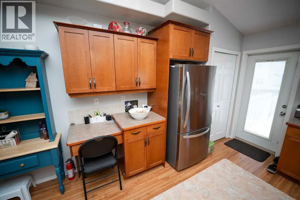 208 Silkstone Bay W