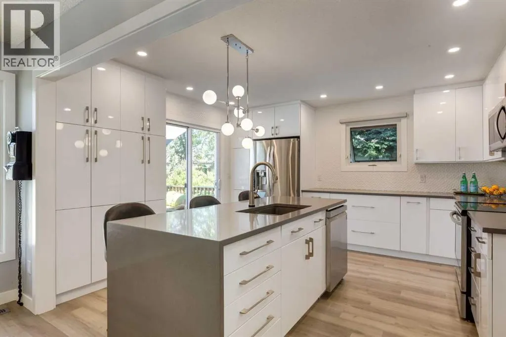 31 Silverstone Bay NW