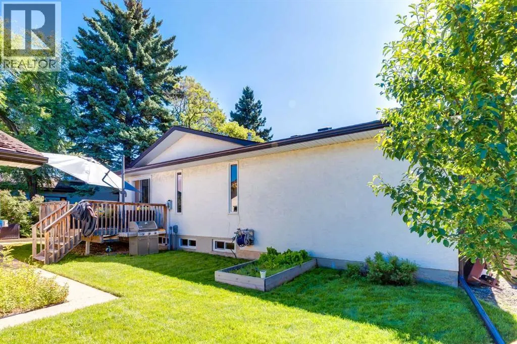 31 Silverstone Bay NW