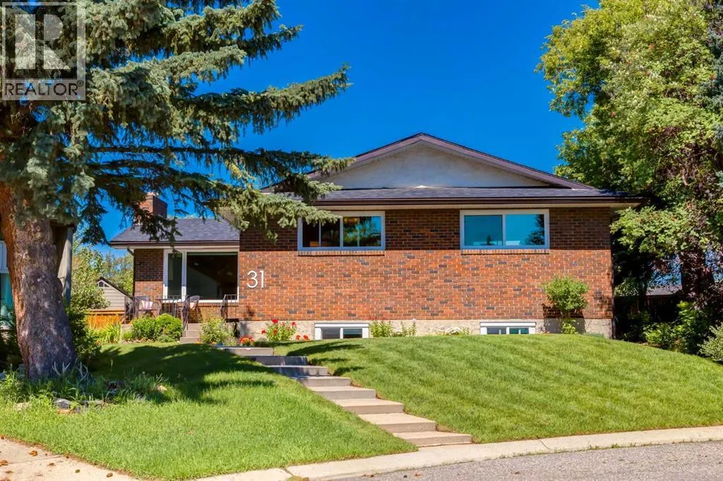 31 Silverstone Bay NW