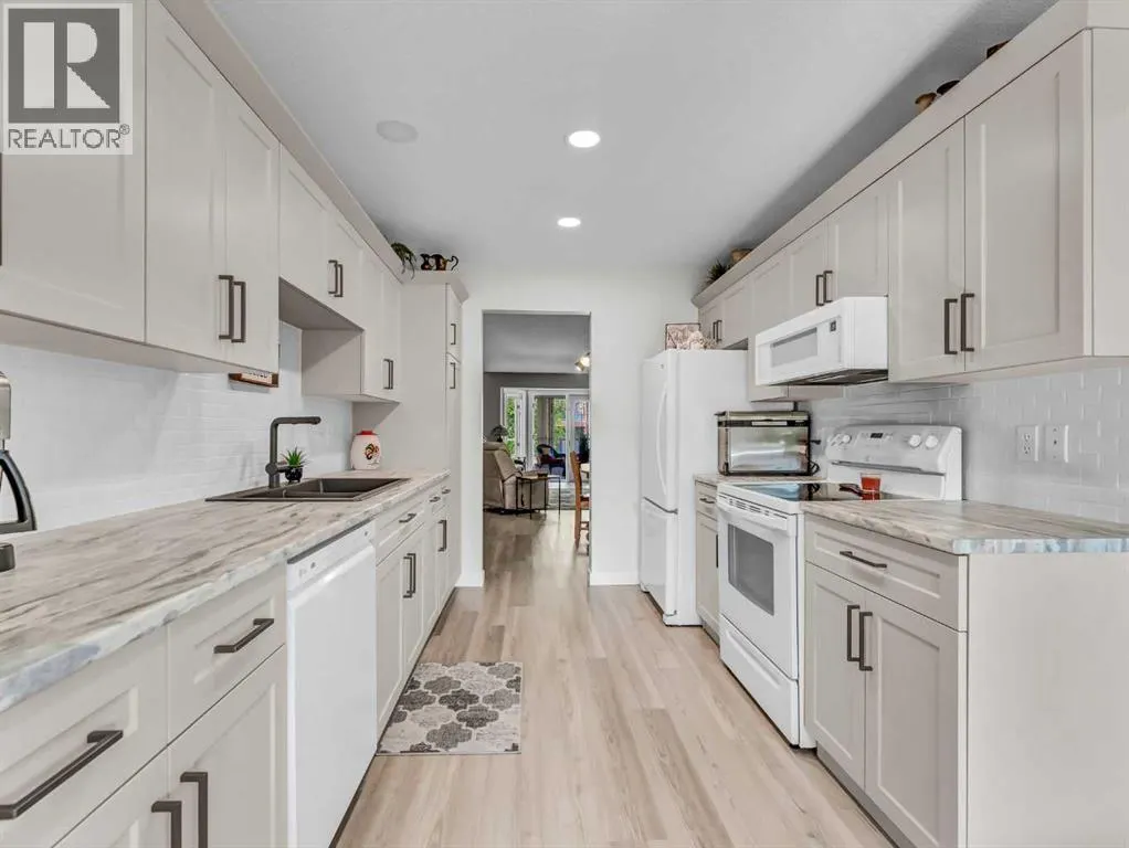 62 Park Meadows Lane SE