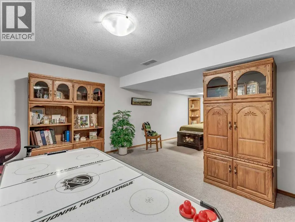 62 Park Meadows Lane SE