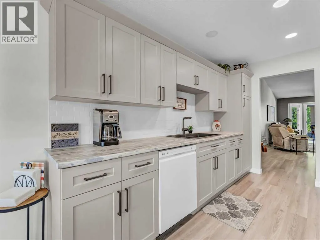 62 Park Meadows Lane SE