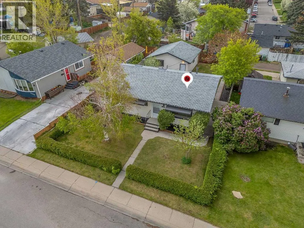1512 Robson Crescent SE