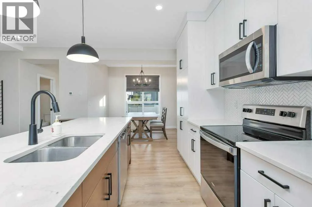 7 Evergreen Way