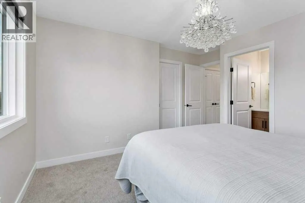 7 Evergreen Way