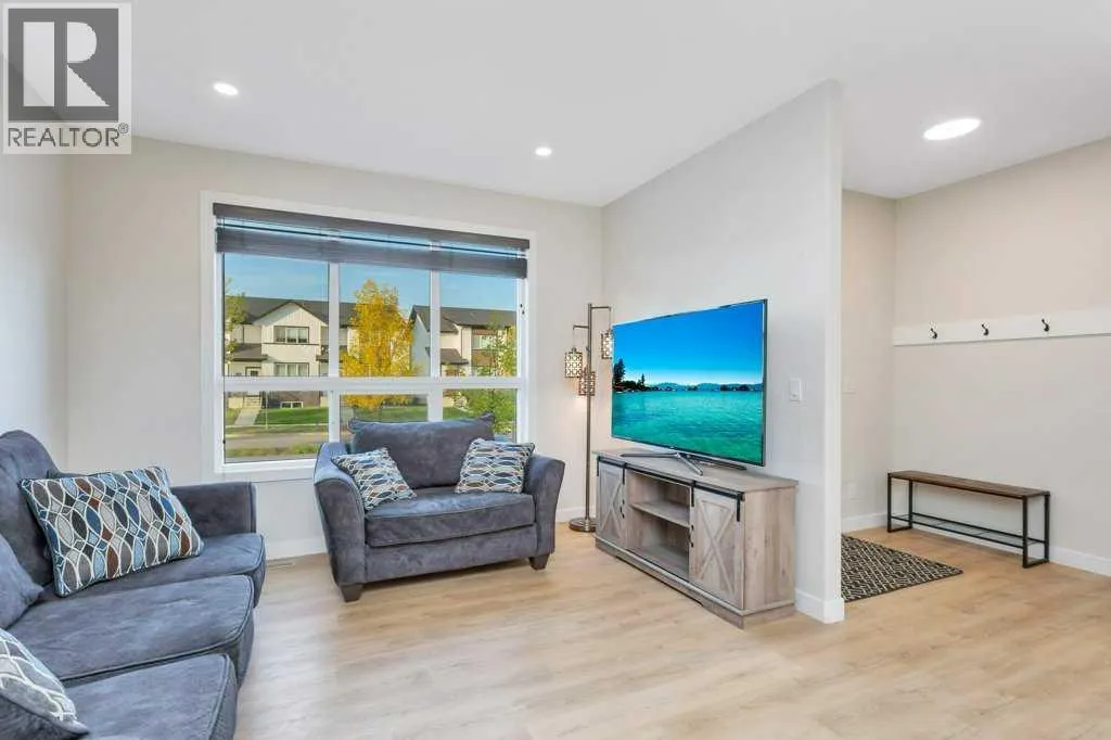 7 Evergreen Way