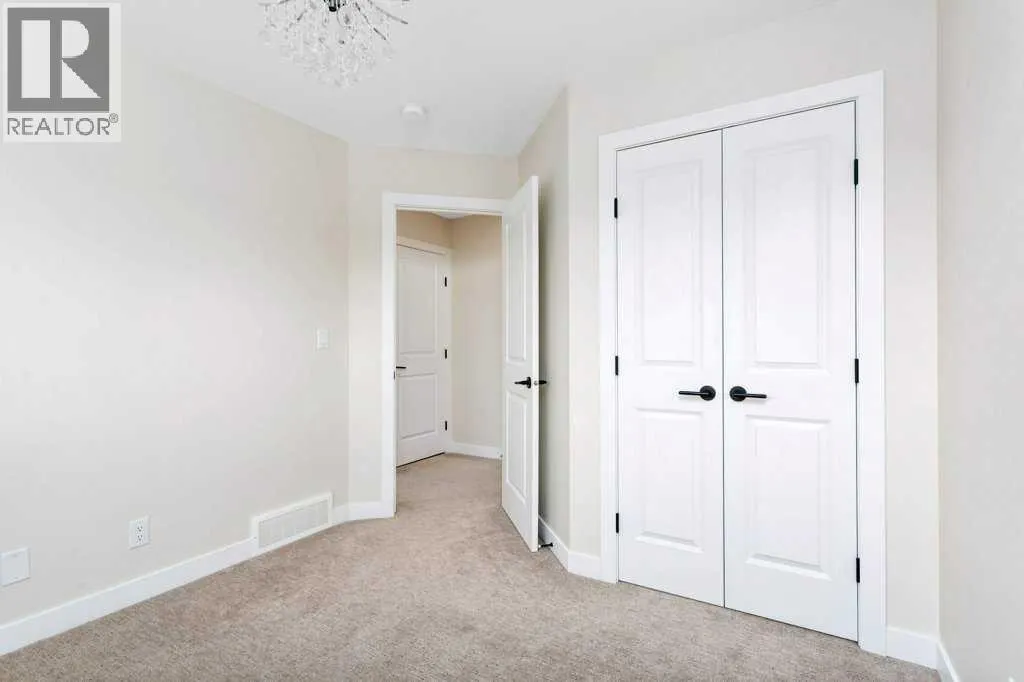 7 Evergreen Way