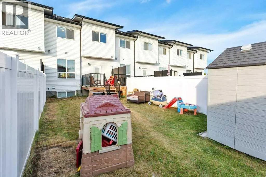 7 Evergreen Way