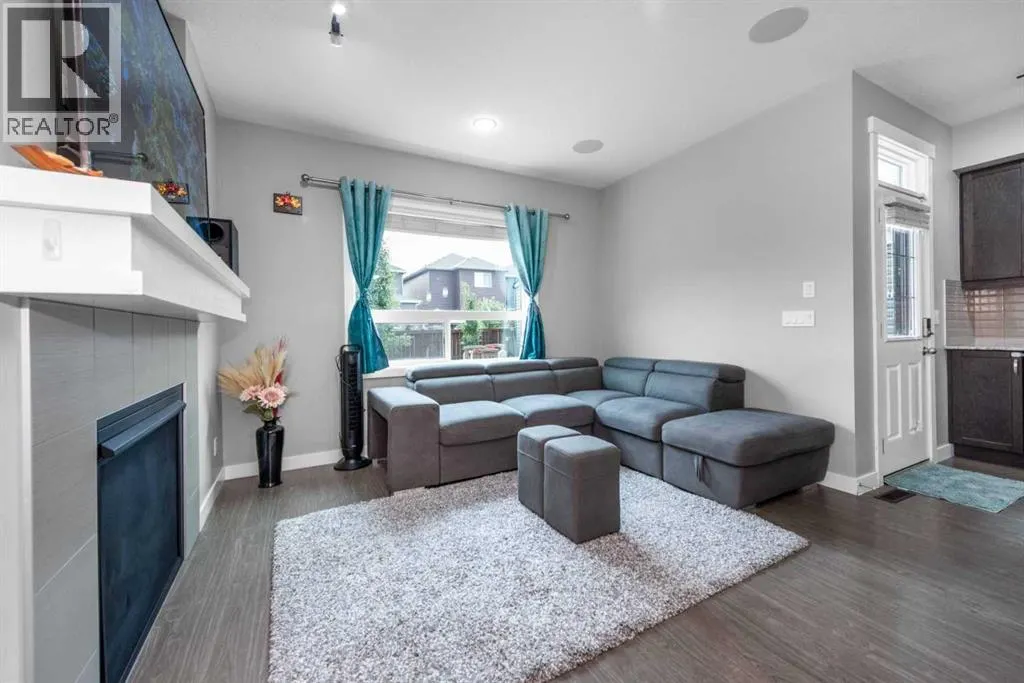 80 Legacy Reach Manor SE