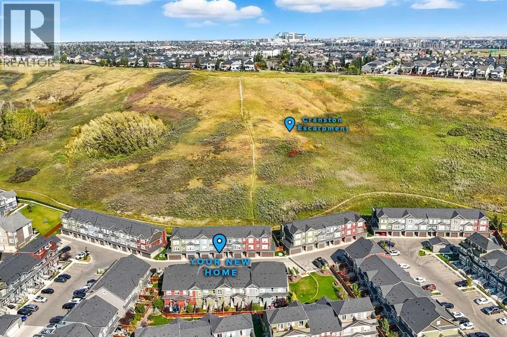 253 Cranbrook Square SE