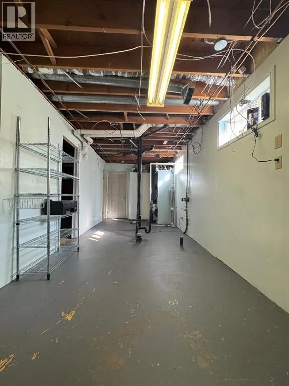 3807 62 Street
