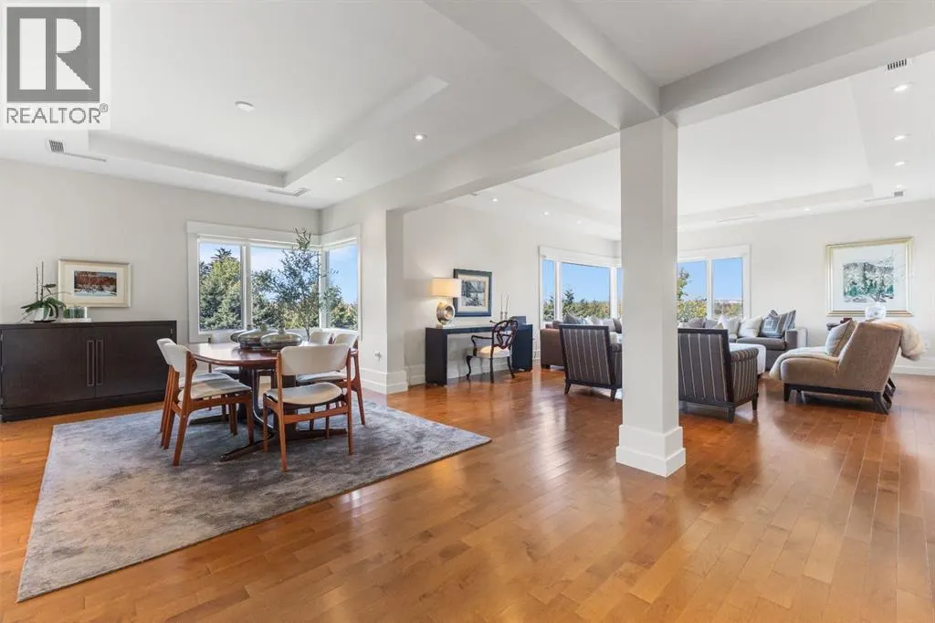 4N, 222 Eagle Ridge Drive SW