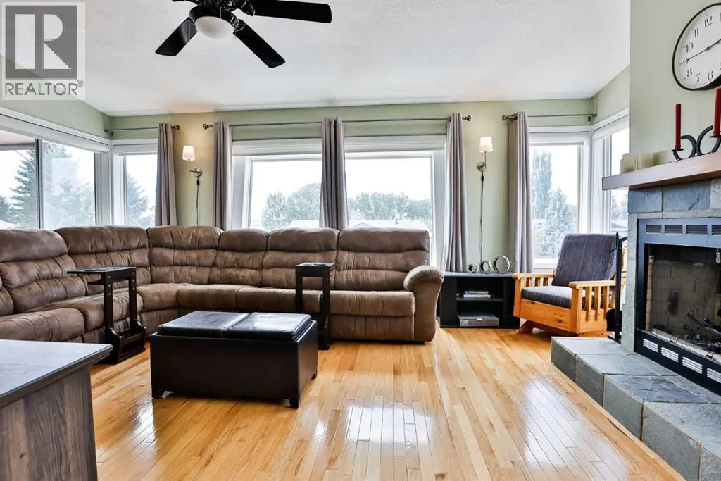 645 Lakeside Drive