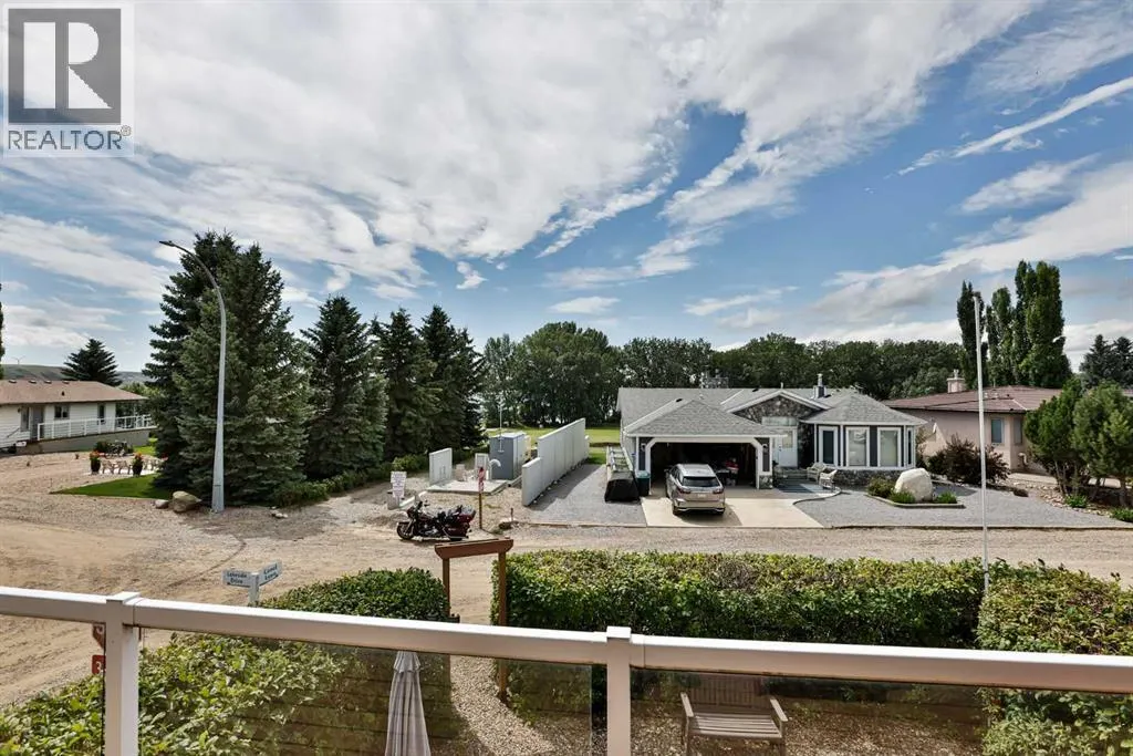 645 Lakeside Drive