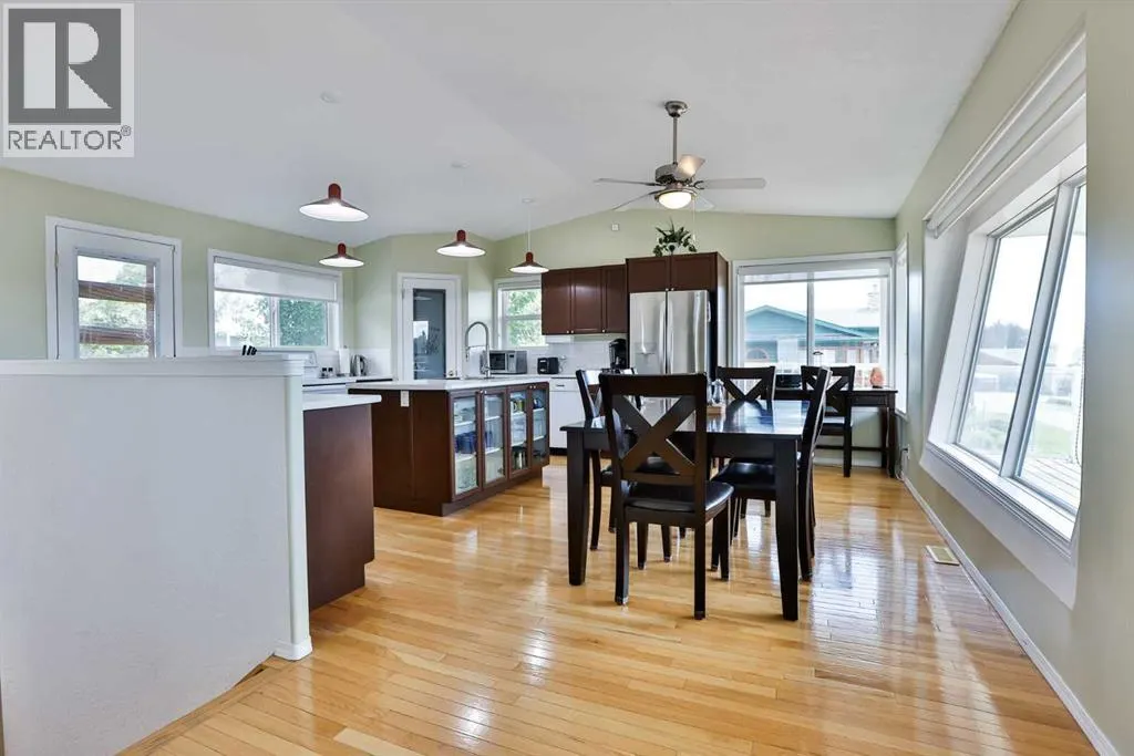 645 Lakeside Drive