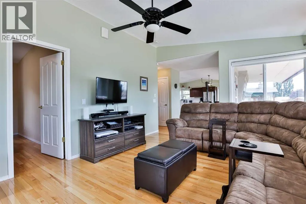 645 Lakeside Drive