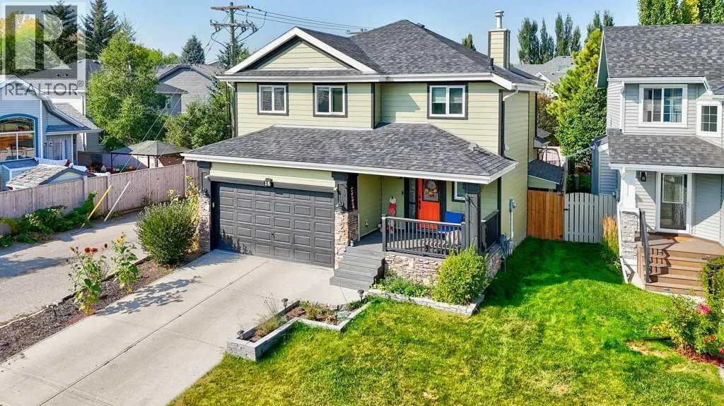 15 Chaparral Crescent SE