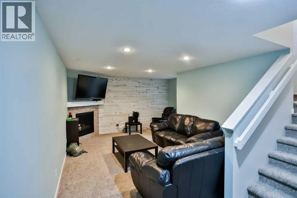 245 Agnes Short Place N
