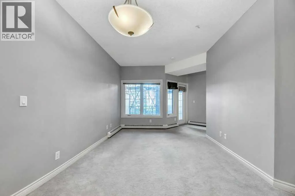 127, 60 Royal Oak Plaza NW