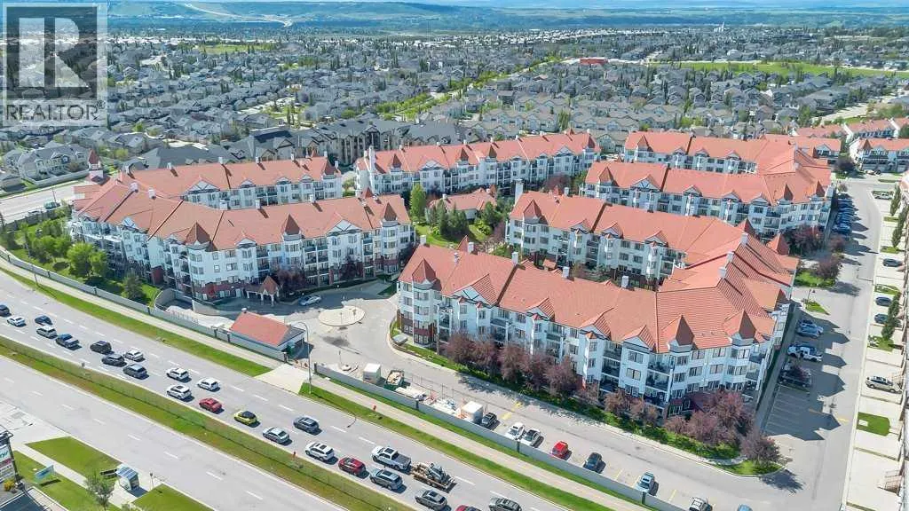 127, 60 Royal Oak Plaza NW
