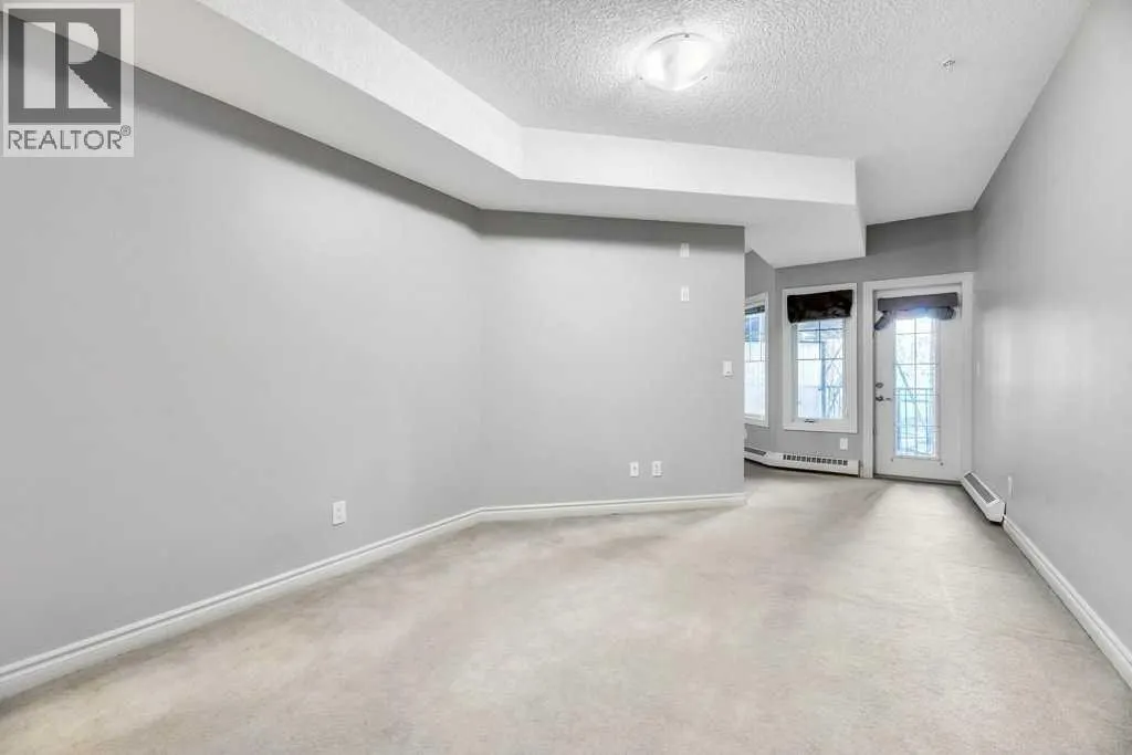 127, 60 Royal Oak Plaza NW