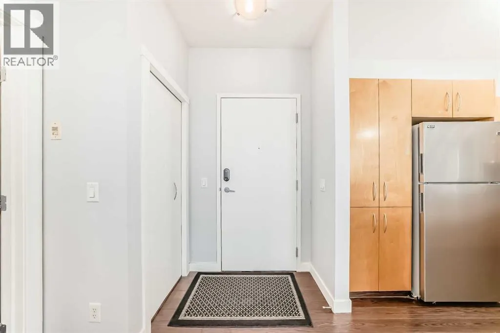 341, 69 Springborough Court SW