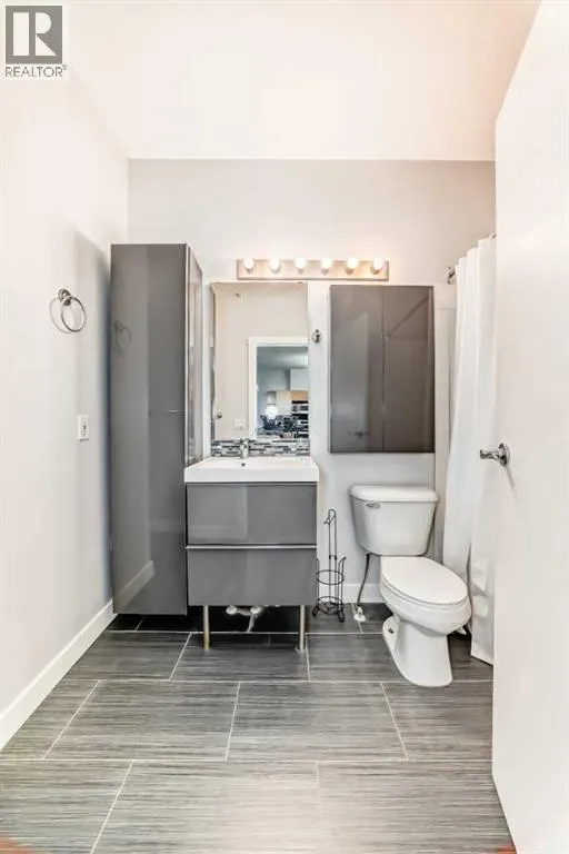 341, 69 Springborough Court SW