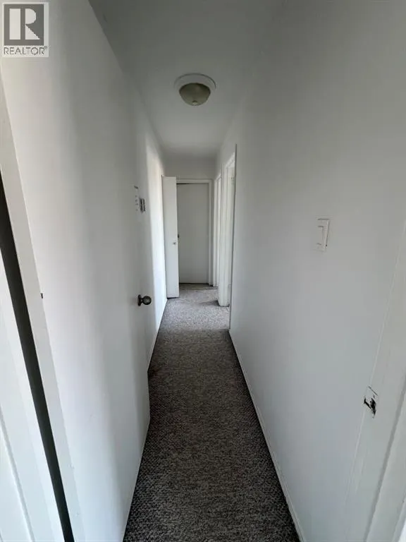 201, 10014 Morrison Street