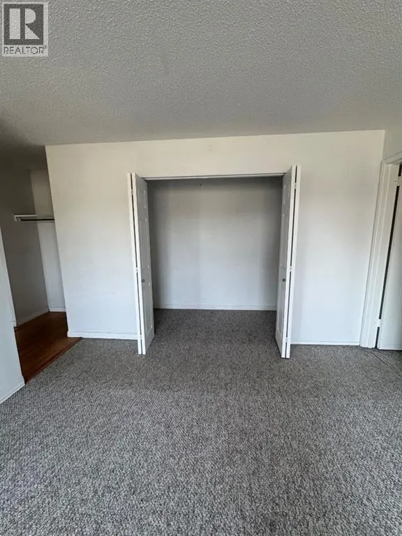 201, 10014 Morrison Street