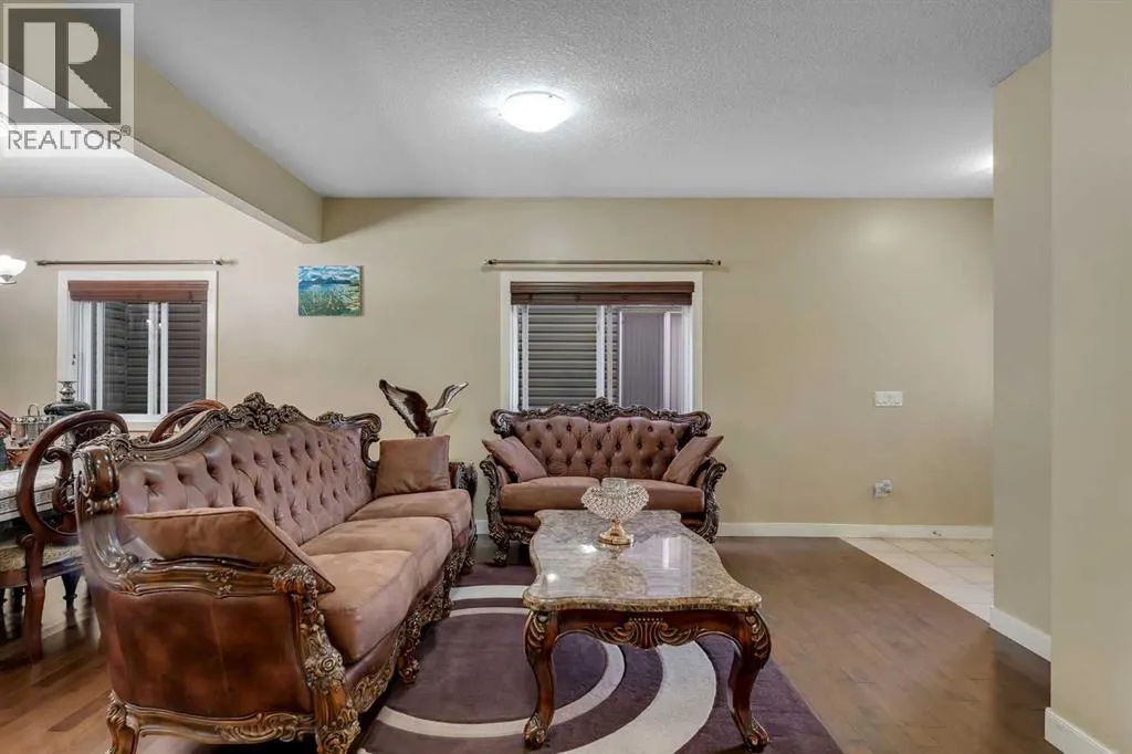 41 Saddlelake Green NE