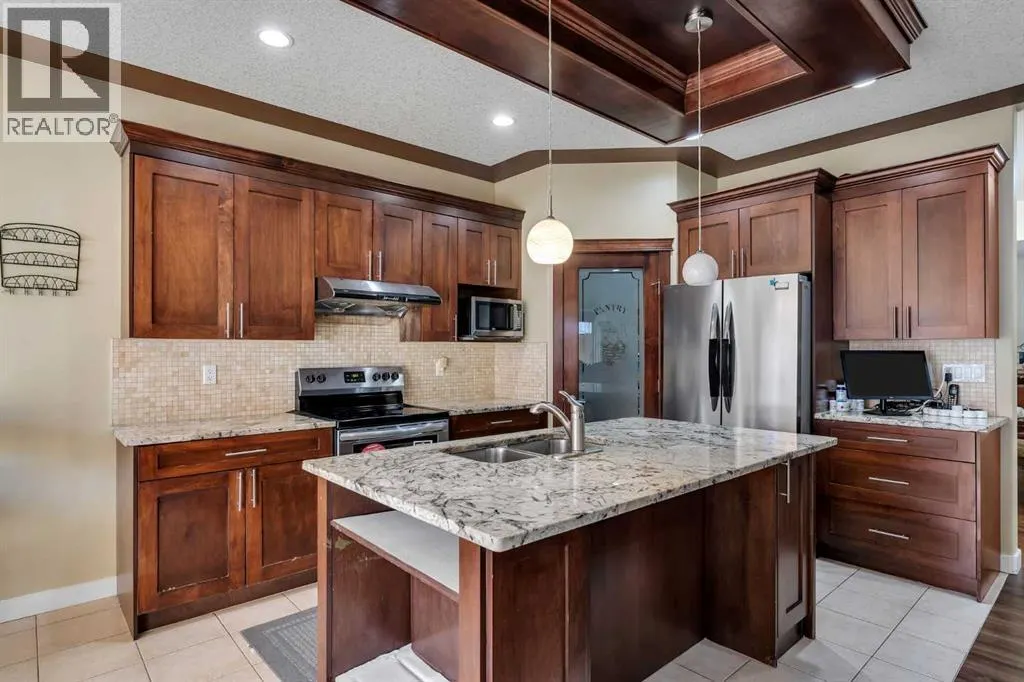 41 Saddlelake Green NE