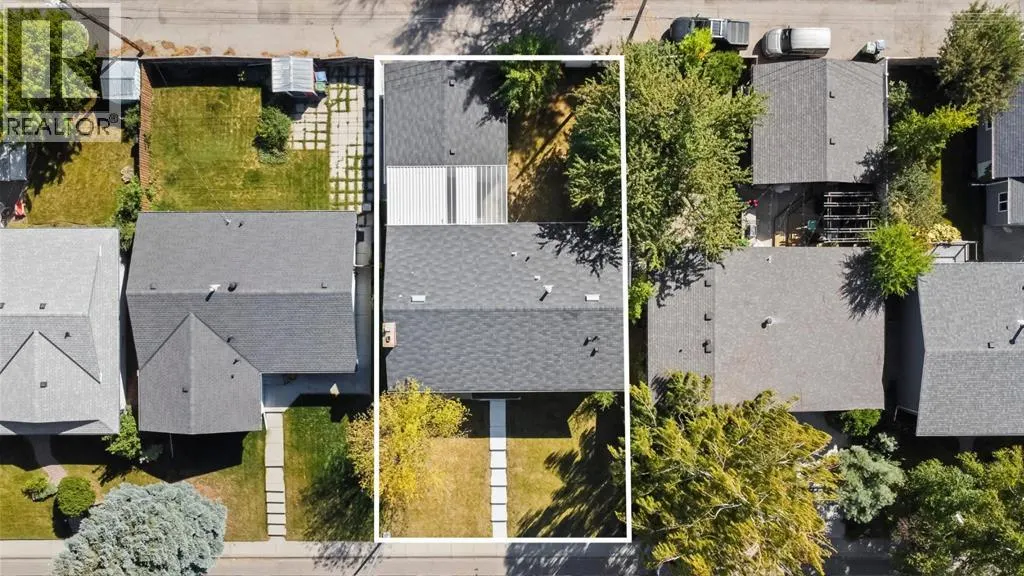 10616 Mapleglen Crescent SE