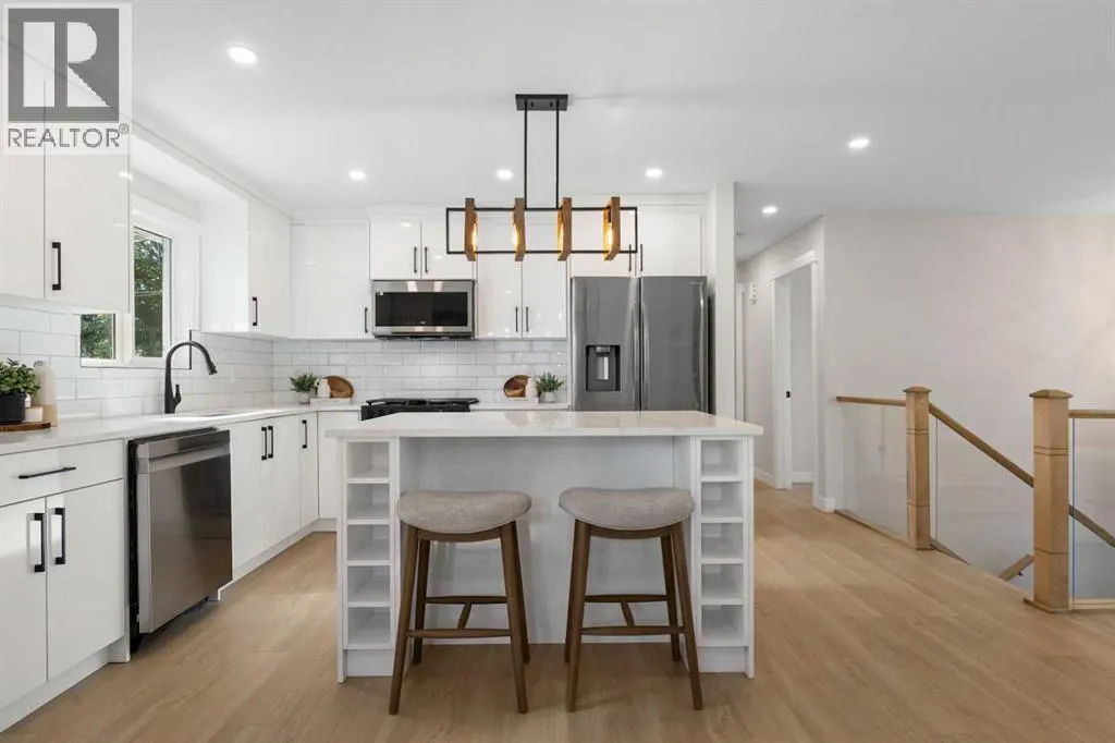 10616 Mapleglen Crescent SE
