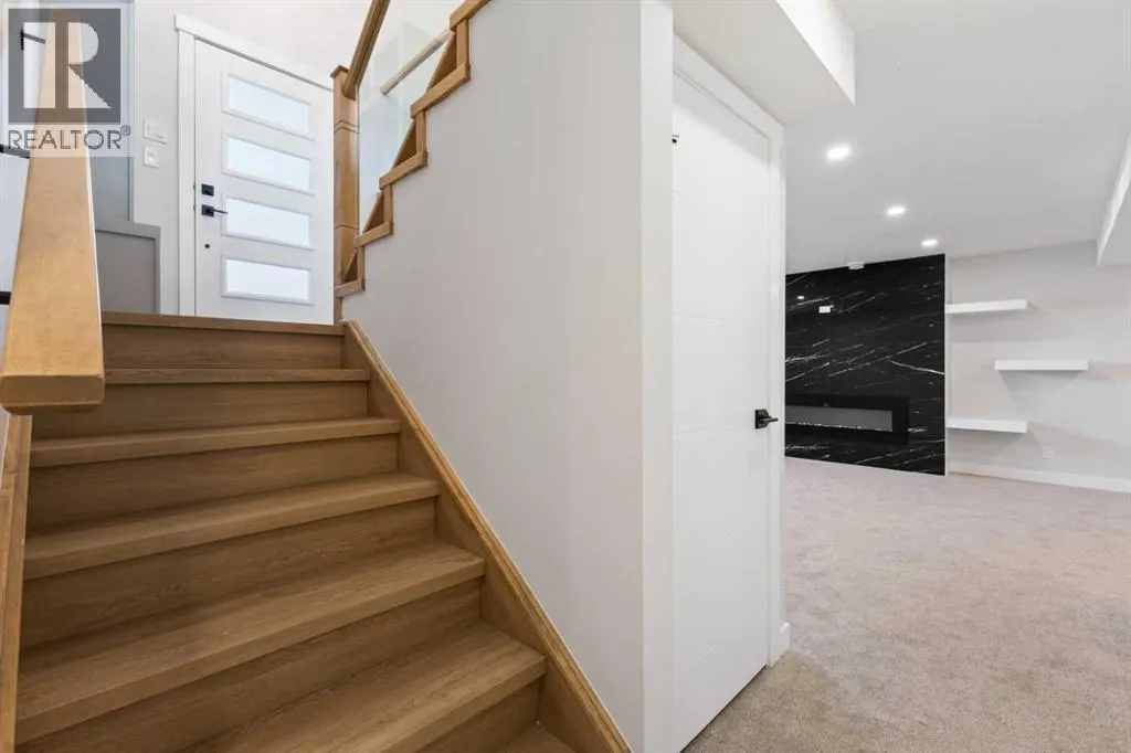 10616 Mapleglen Crescent SE