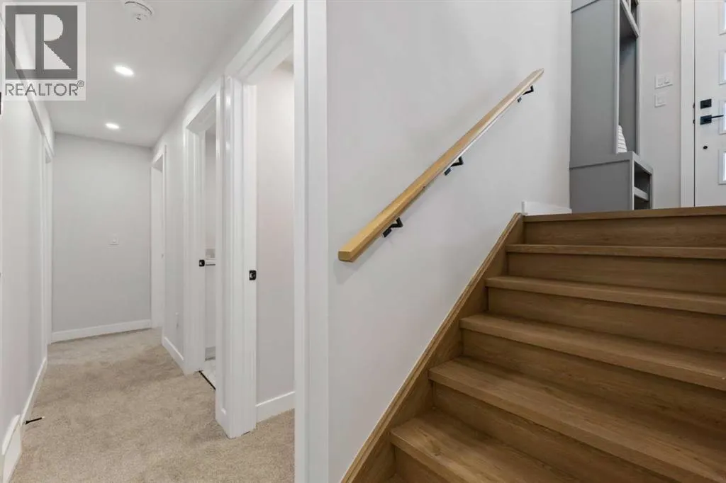 10616 Mapleglen Crescent SE